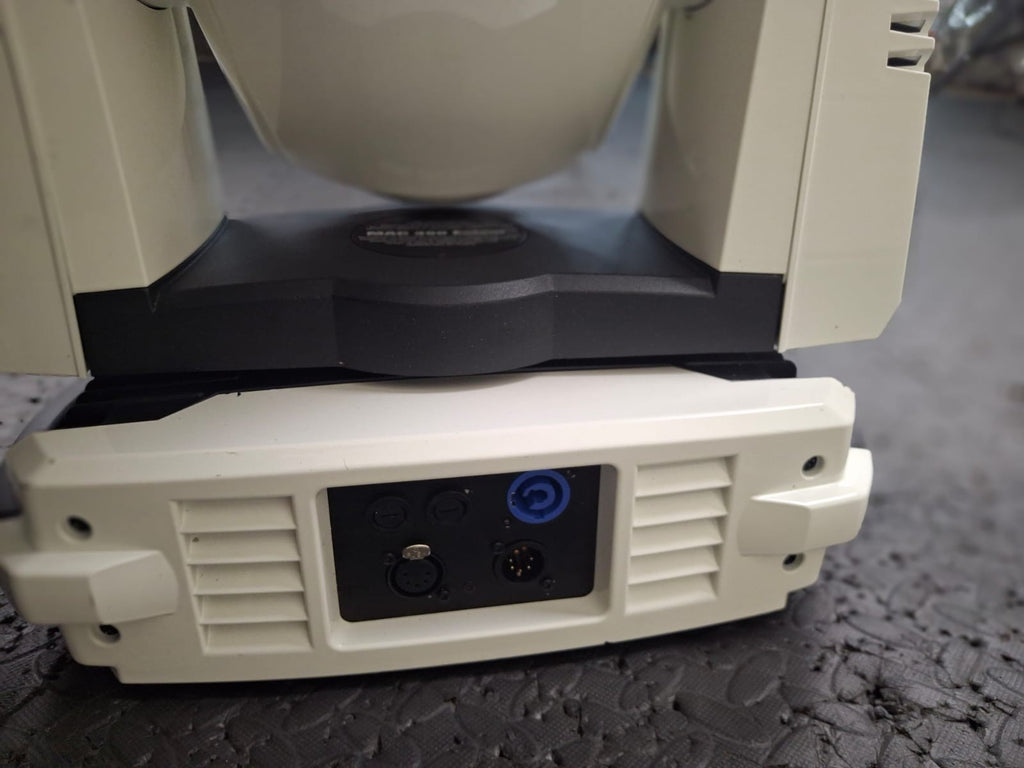 MARTIN MAC 350 ENTOUR MOVING INTELLIGENT LIGHT