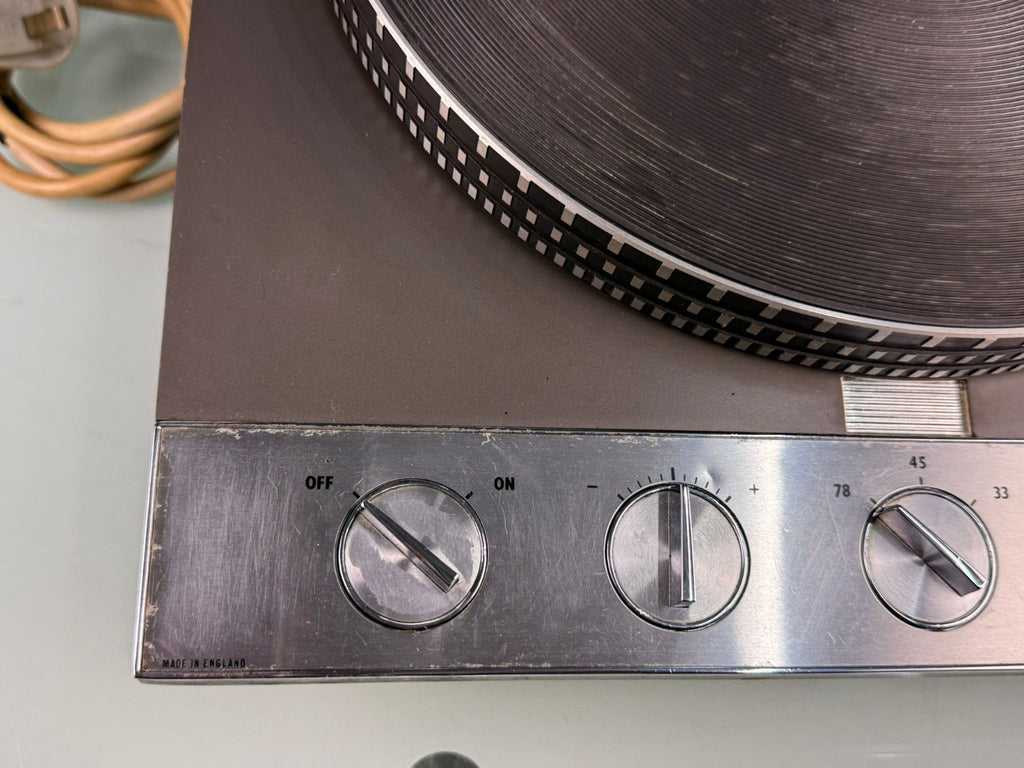 GARRARD 401 TURNTABLE