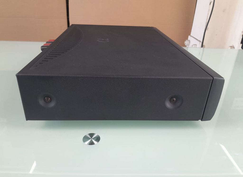 ARCAM ALPHA 8 INTEGRATED AMPLIFIER