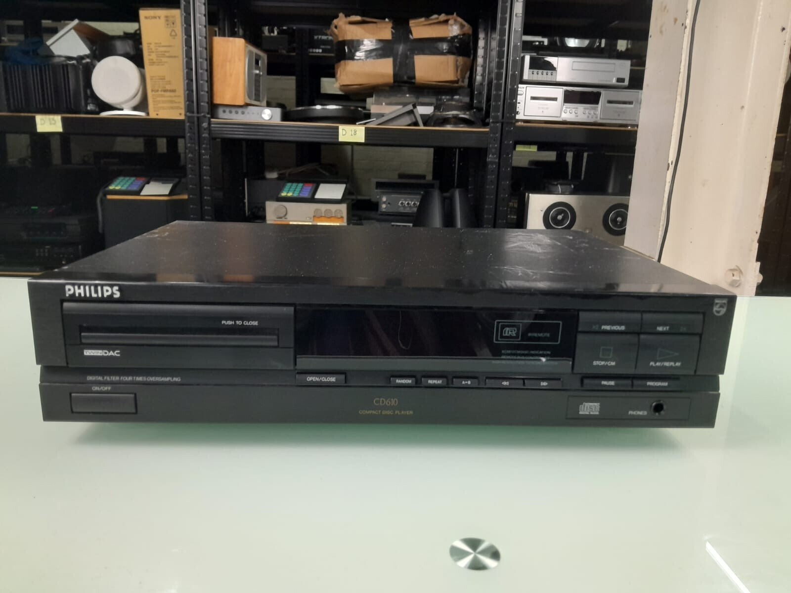 PHILIPS CD610 CD PLAYER