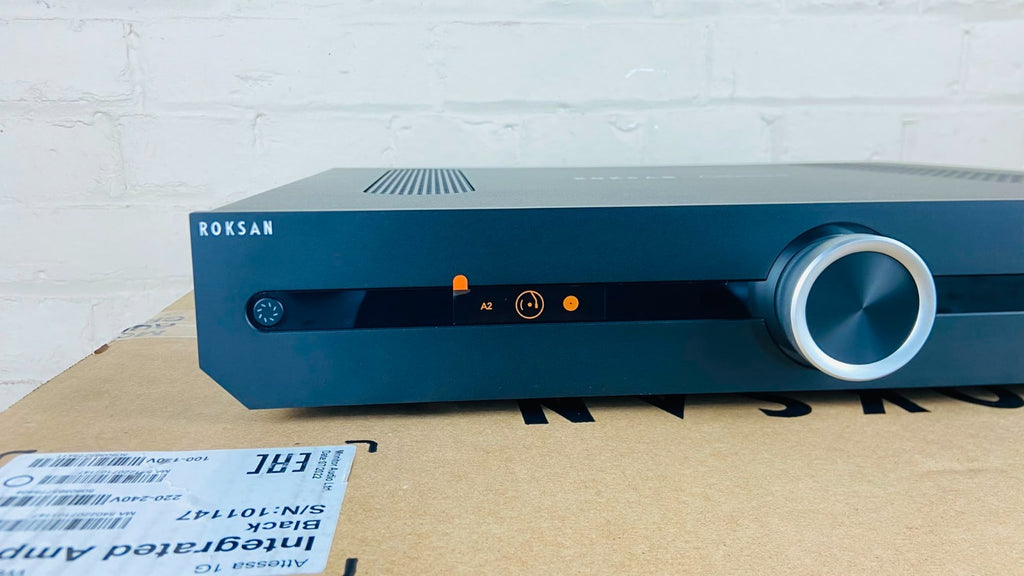BRAND NEW ROKSAN ATTESSA INTEGRATED AMPLIFIER