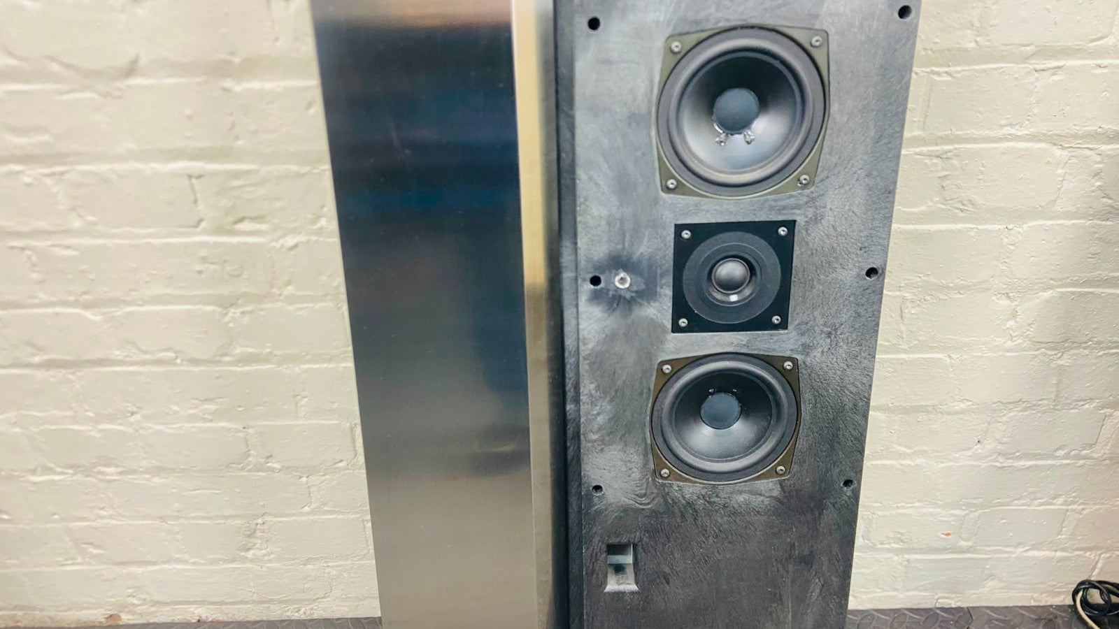 BANG & OLUFSEN B&O BEOLAB 5000 SPEAKERS