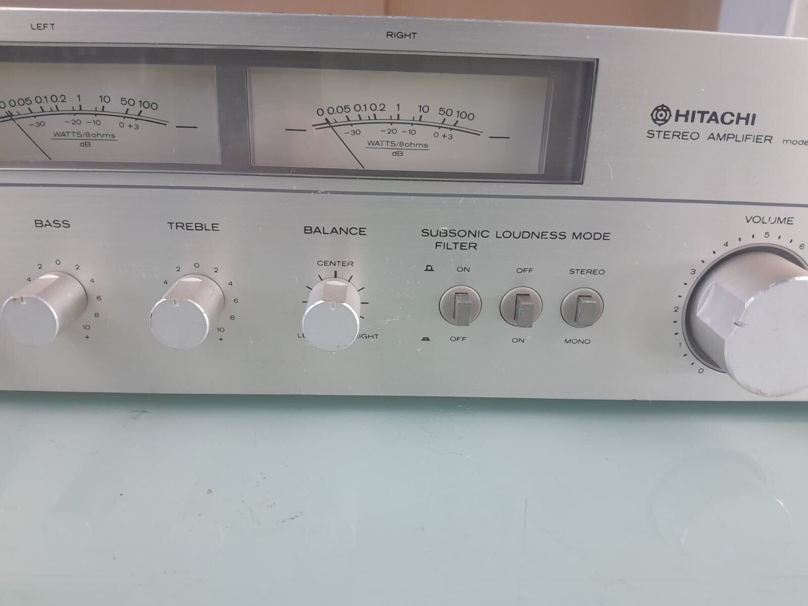HITACHI HA 3500 STEREO AMPLIFIER