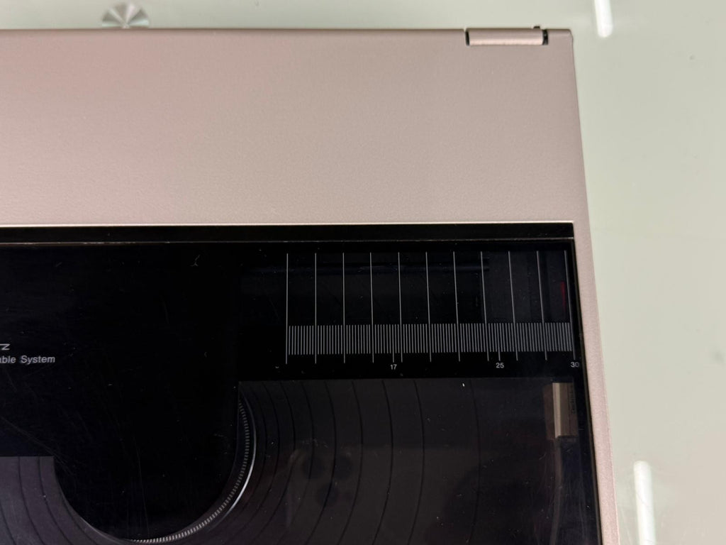 TECHNICS SL 10 QUARTZ DIRECT DRIVE AUTOMATIC TURNTABLE
