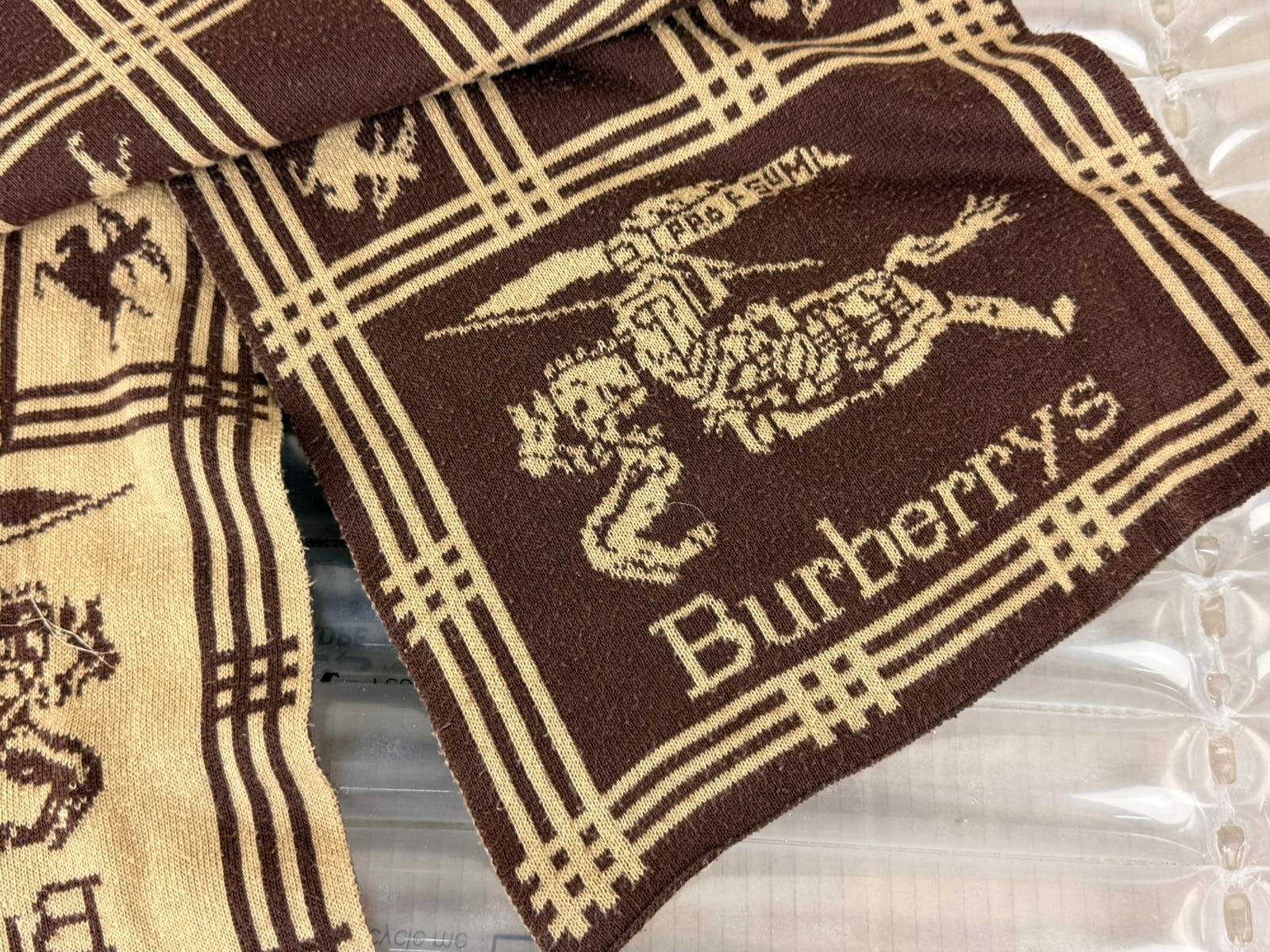 BURBERRYS SCARF