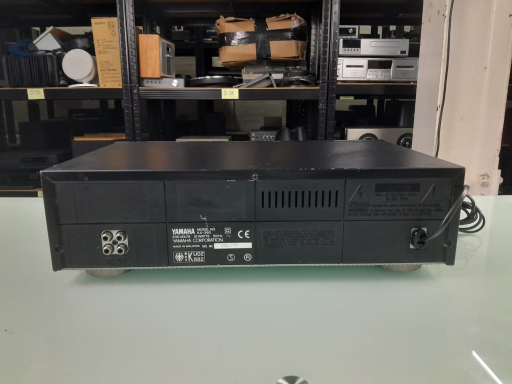YAMAHA KX 390 NATURAL SOUND STEREO CASSETTE DECK