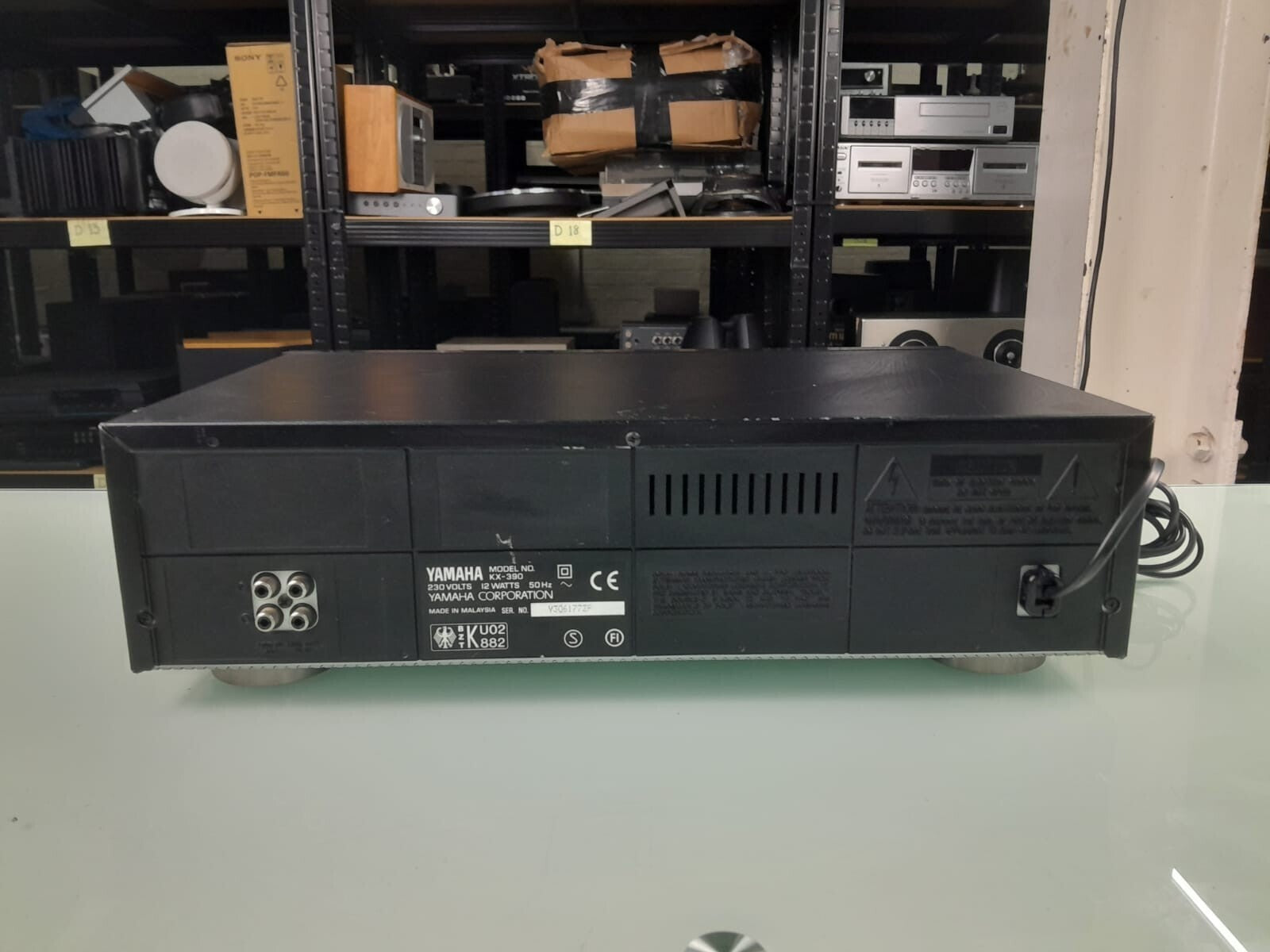 YAMAHA KX 390 NATURAL SOUND STEREO CASSETTE DECK