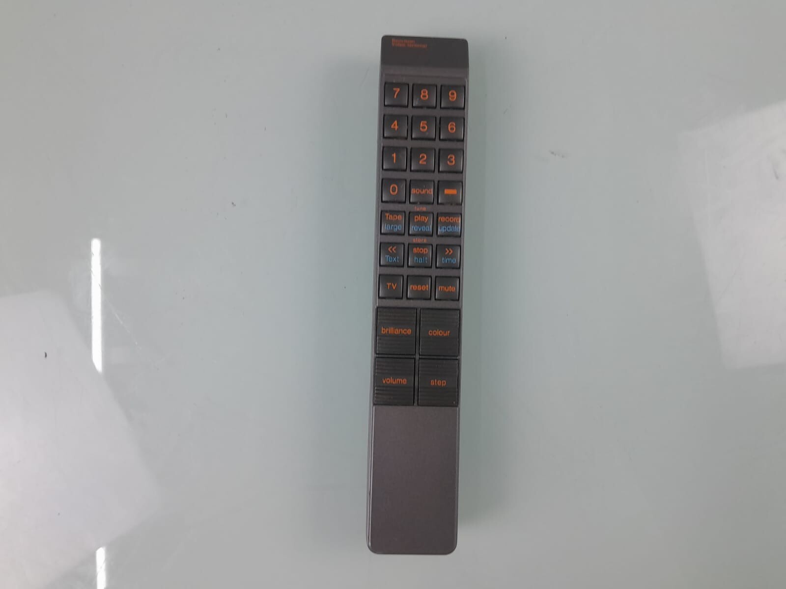 B&O BANG & OLUFSEN BEOVISION VIDEO TERMINAL REMOTE CONTROL
