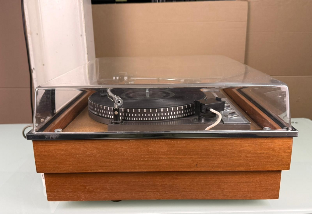 GARRARD 401 TURNTABLE WITH SME 3009 TONEARM AND STANTON 881S CARTRIDGE