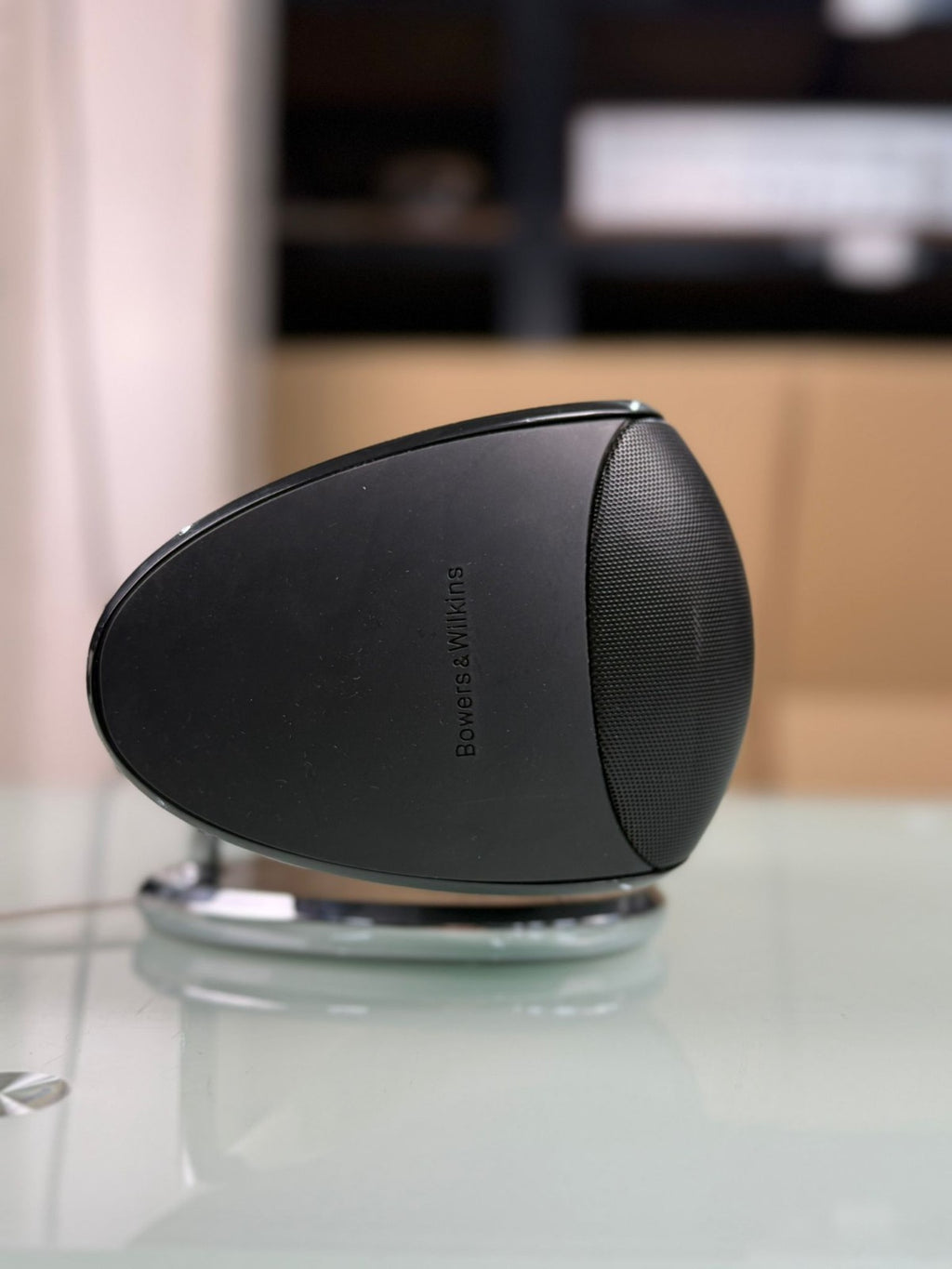 BOWERS & WILKINS B&W M1 MK1 CENTER SPEAKER WITH TABLE STAND