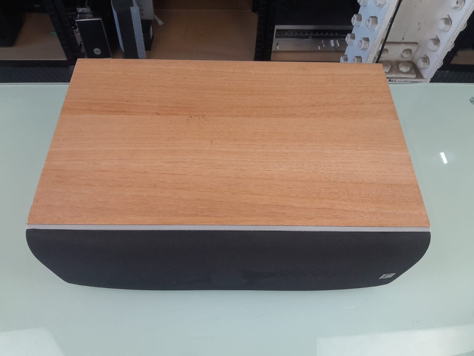 B&W BOWERS & WILKINS LCR 60 S3 CENTER SPEAKER