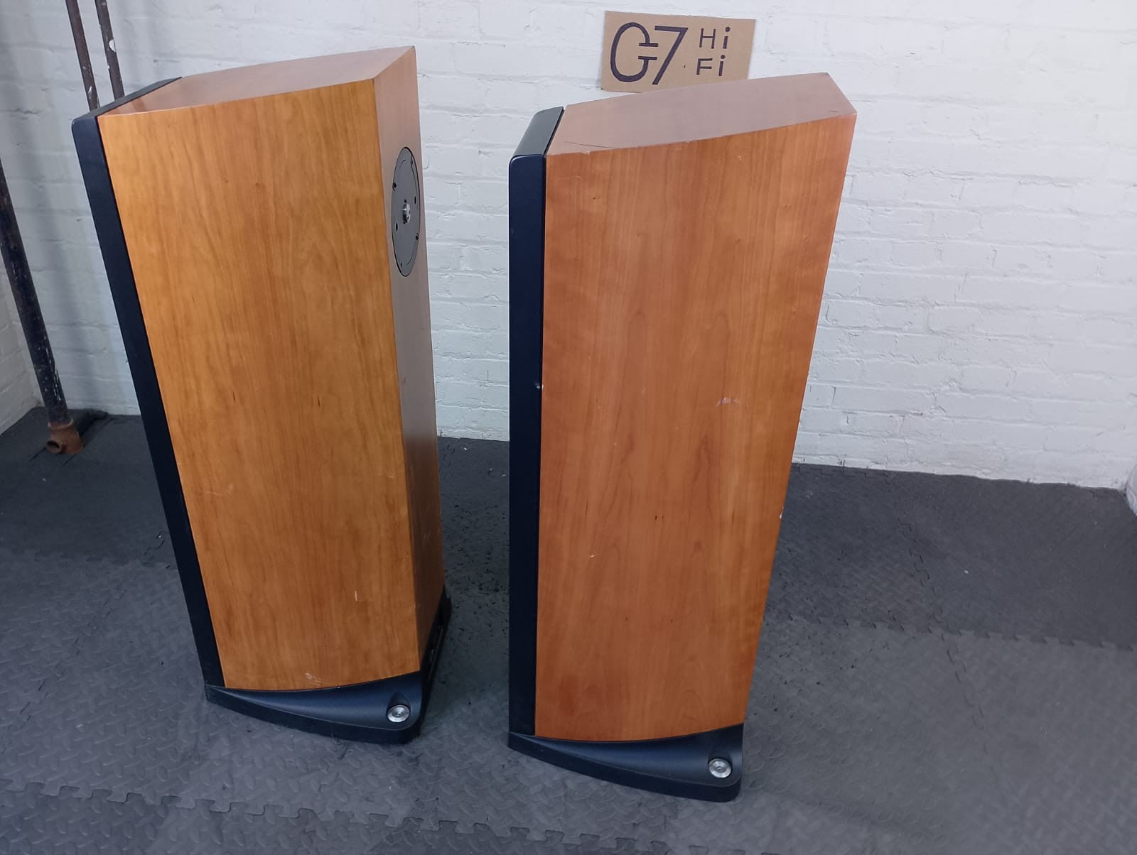 NAIM OVATOR S 600 FLOOR STANDING SPEAKERS