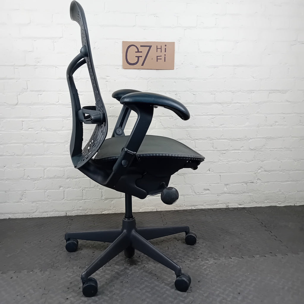 Herman Miller mira office boss Chair