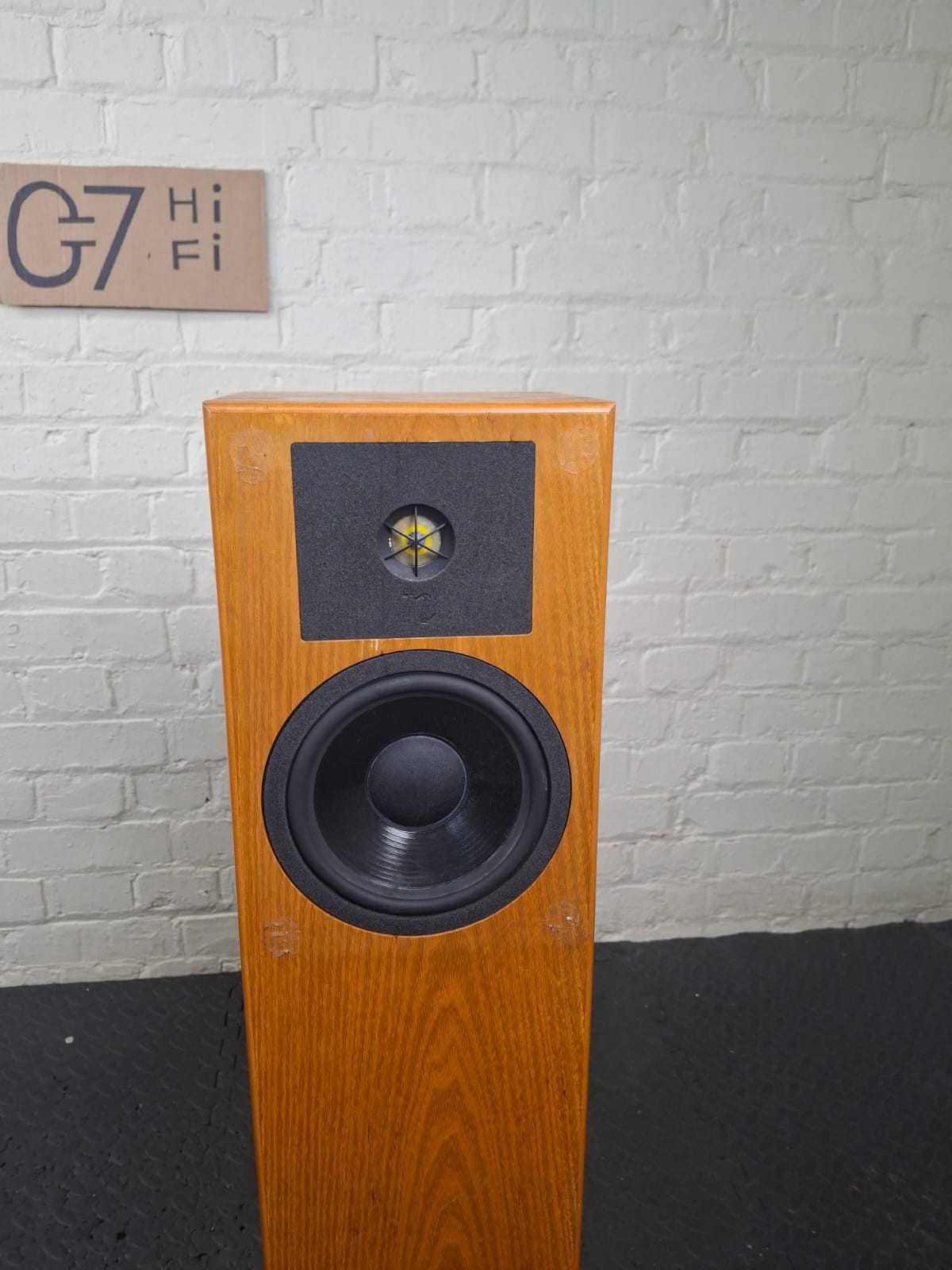 NEAT ACOUSTICS ELITE FLOOR STANDING SPEAKERS