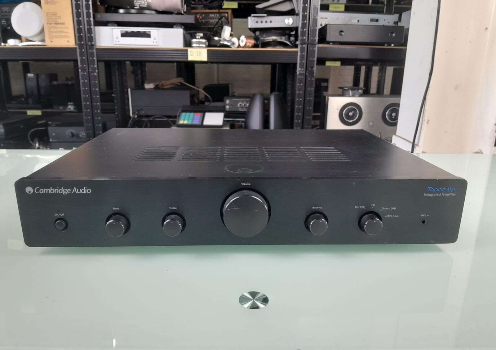 CAMBRIDGE AUDIO TOPAZ AM5 INTEGRATED AMPLIFIER #002