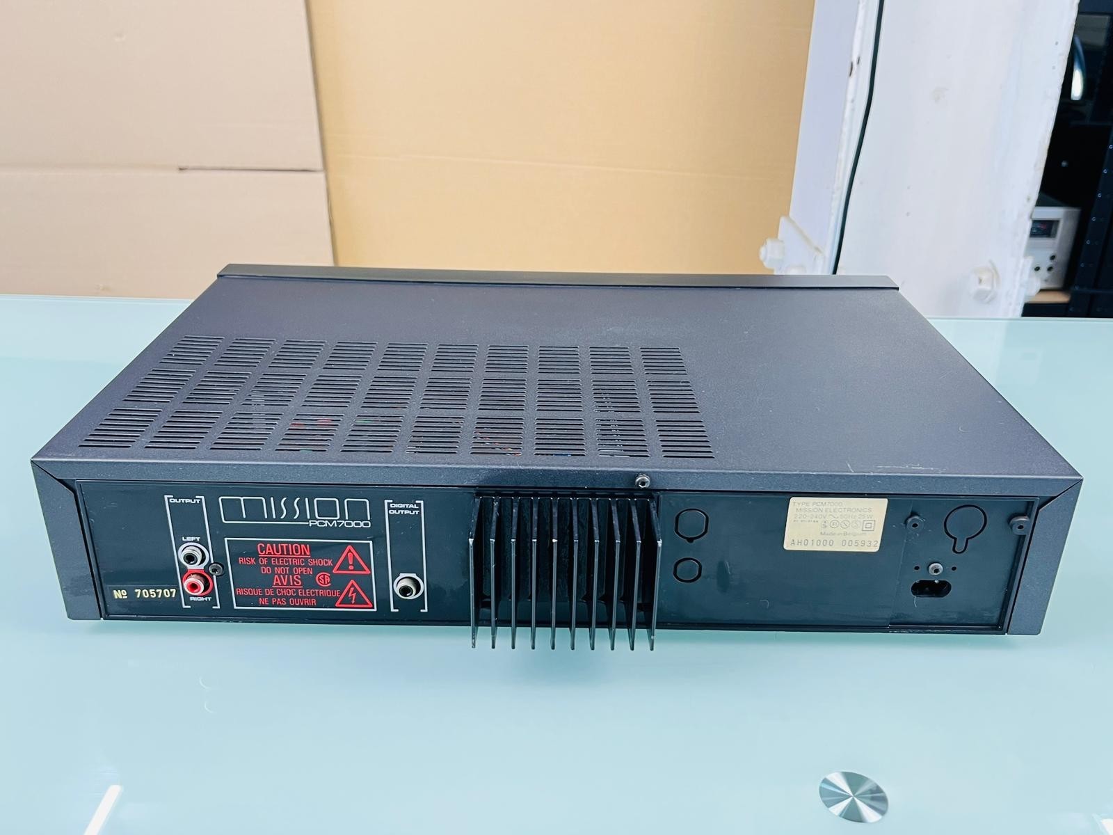 SERVICED MISSION PCM 7000 CD PLAYER