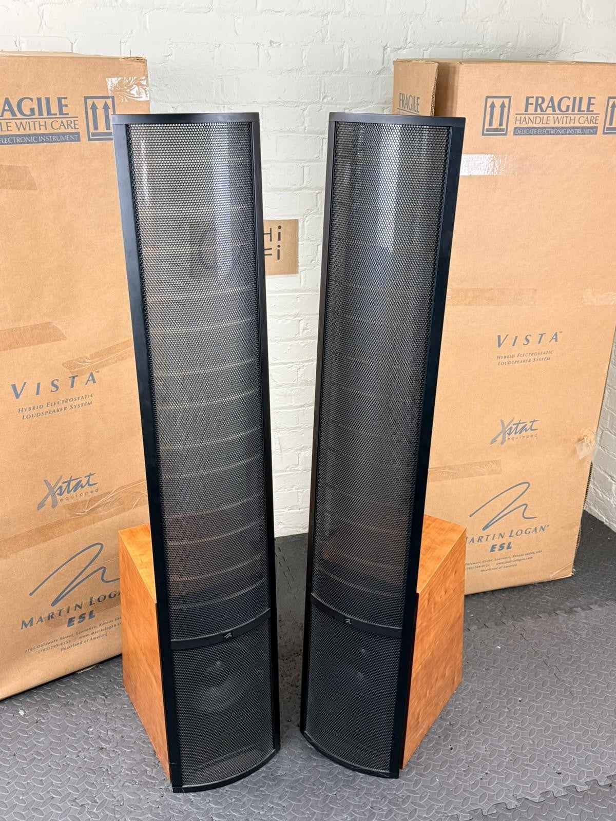 MARTIN LOGAN ESL VISTA SPEAKERS