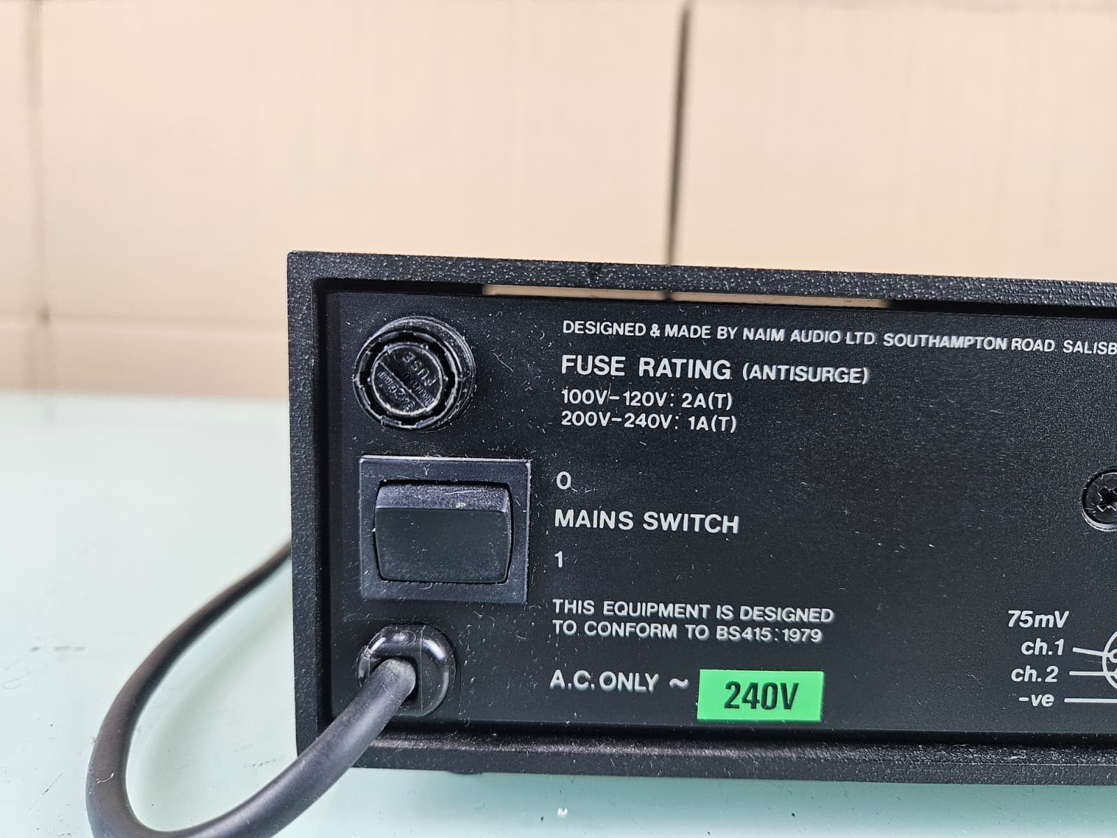 NAIM NAT 02 FM TUNER
