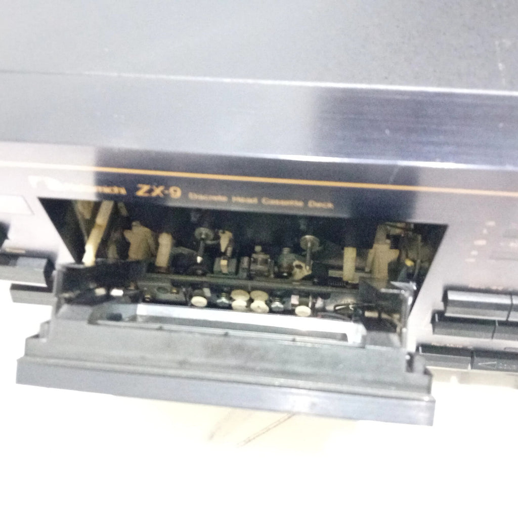 NAKAMICHI ZX-9 DISCRETE HEAD CASSETTE DECK