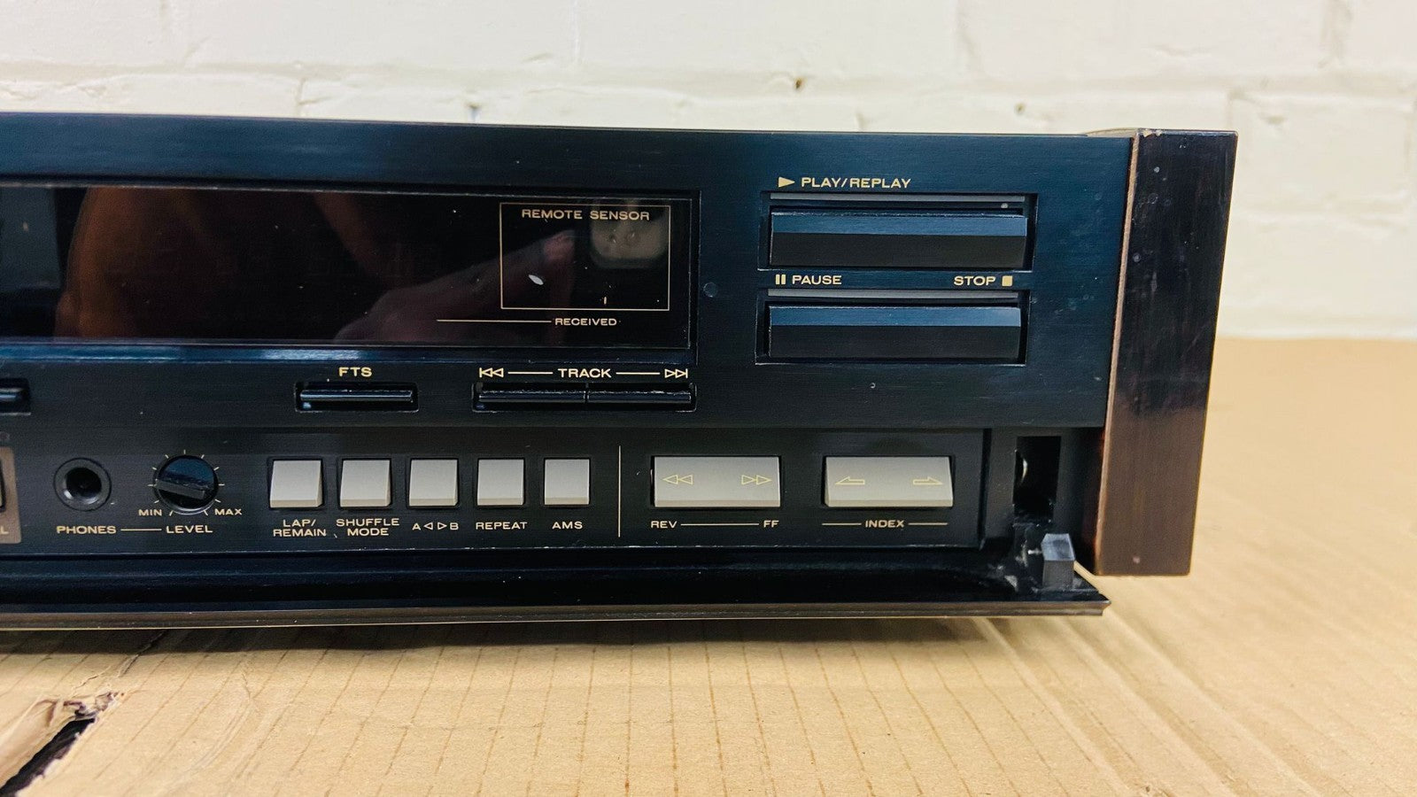 MARANTZ CD 94 CD PLAYER WITH REMOTE