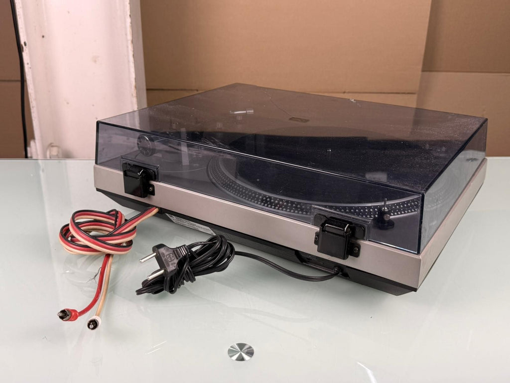 TECHNICS SL 1300 DIRECT DRIVE AUTOMATIC PLAYER SYSTEM TURNTABLE