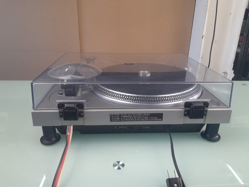 TECHNICS SL 1200 DIRECT DRIVE TURNTABLE ORTOFON M 15 E SUPER