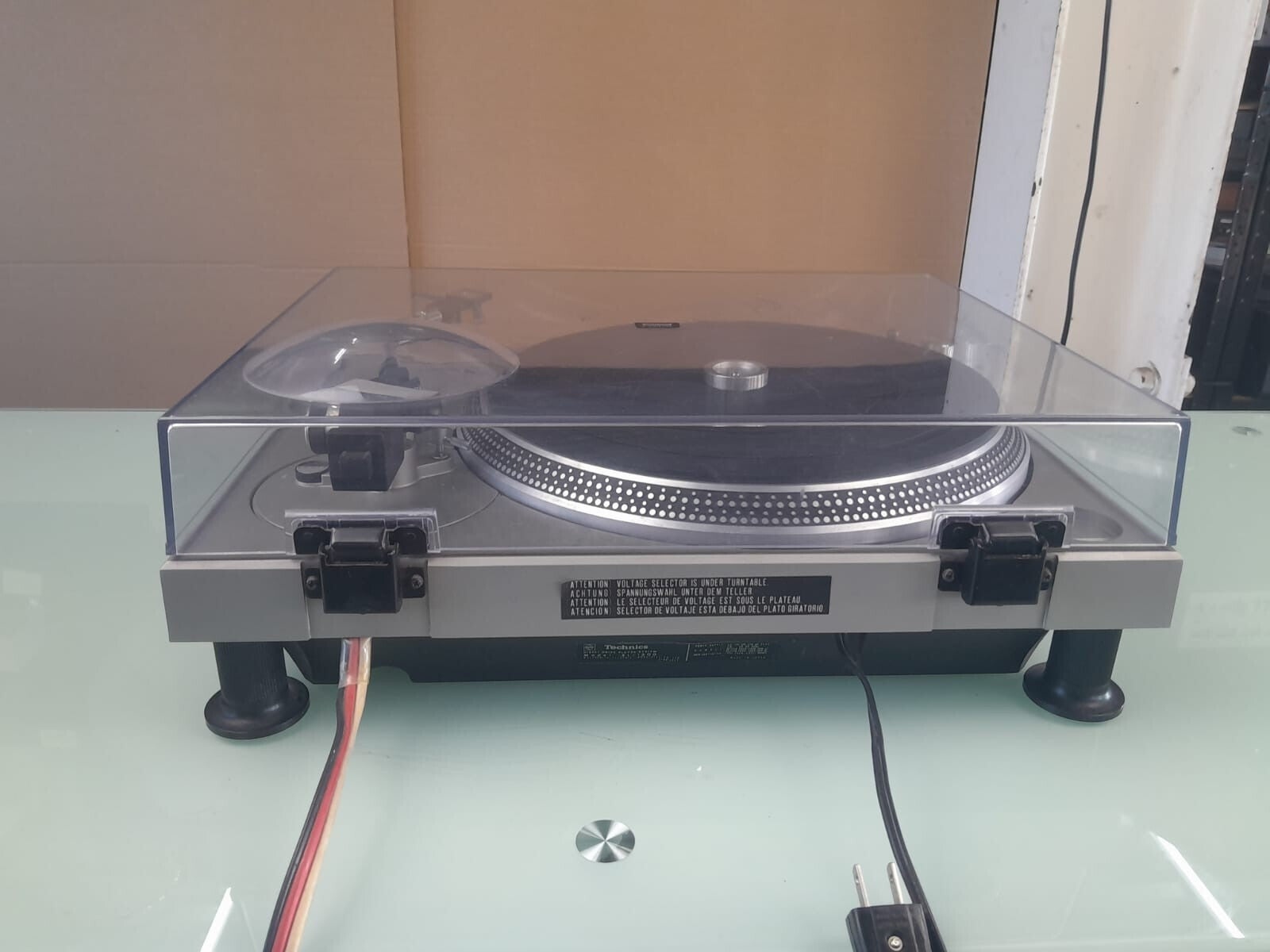 TECHNICS SL 1200 DIRECT DRIVE TURNTABLE ORTOFON M 15 E SUPER
