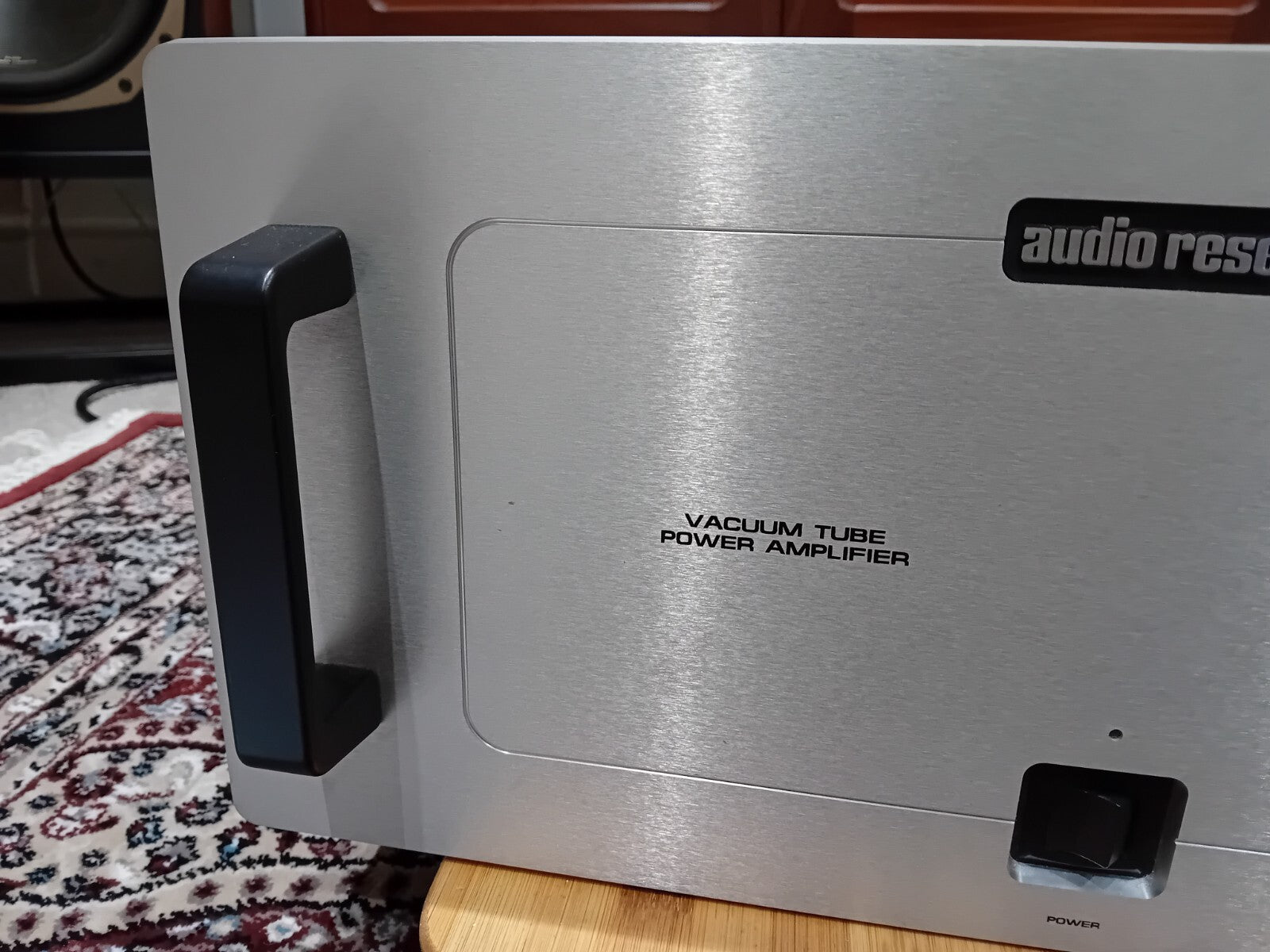 AUDIO RESEARCH VT100 MKII 2 HIGH DEFINITION VACUUM TUBE STEREO POWER AMPLIFIER