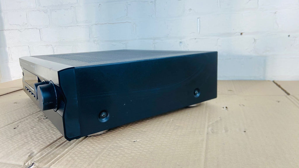 YAMAHA DSP E800 NATURAL SOUND AV PROCESSOR / AMPLIFIER