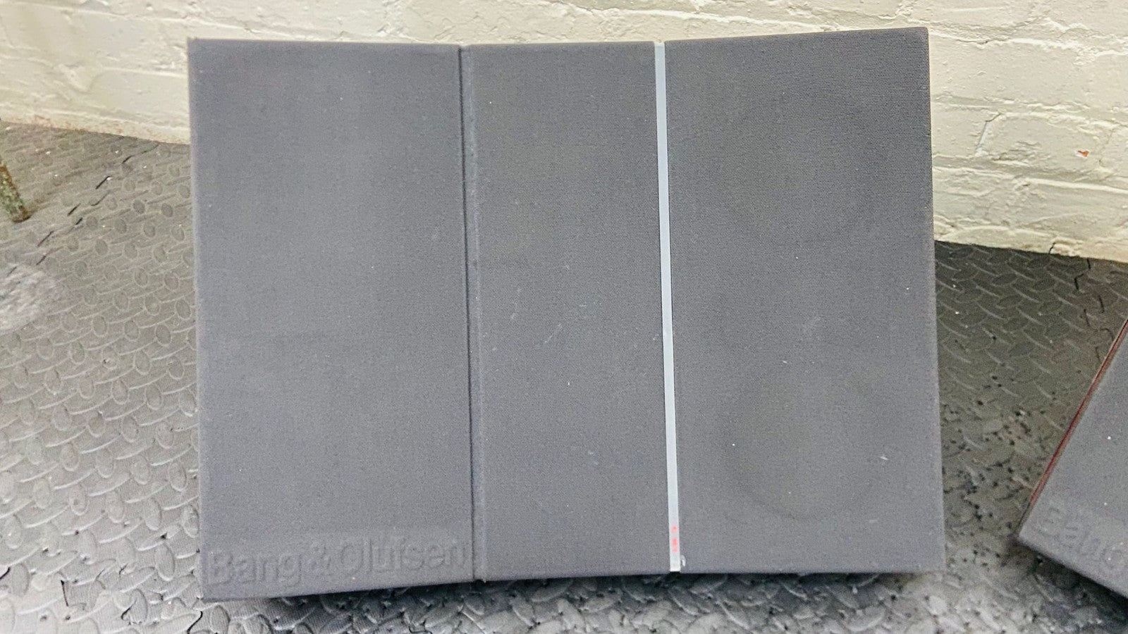 BANG & OLUFSEN B&O BEOVOX RL 60.2 SPEAKERS