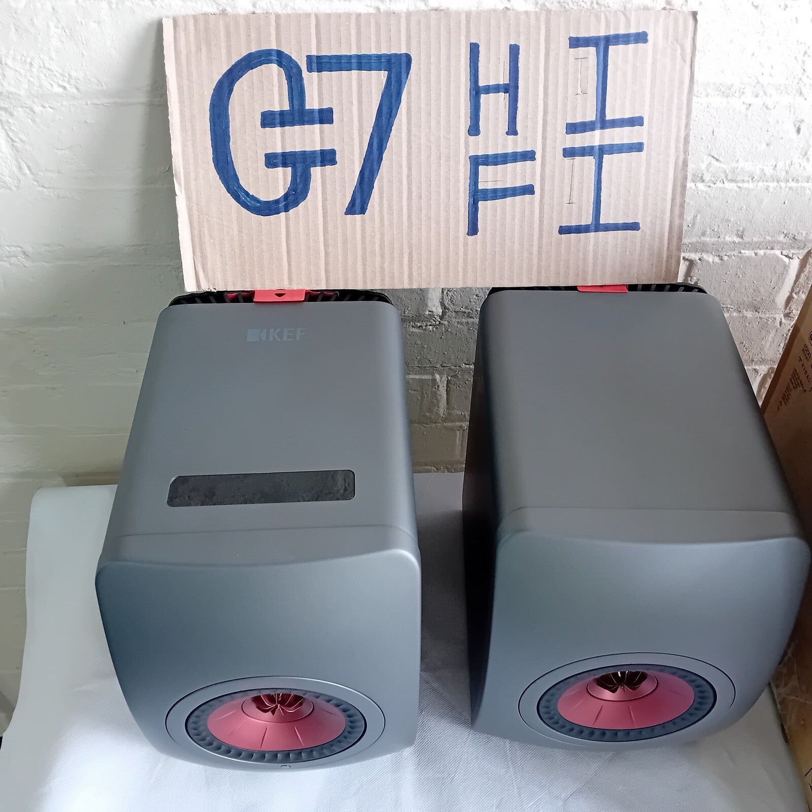 KEF LS50 WIRELESS II TITANIUM GREY SPEAKERS