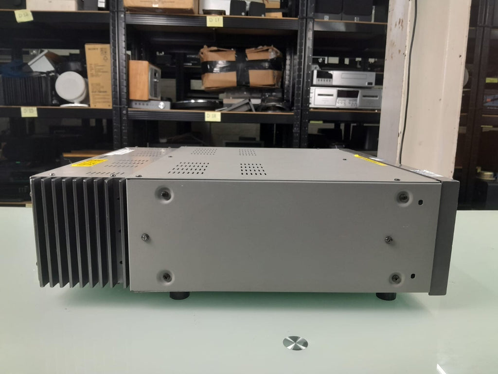 SONY PCM 7010 DIGITAL AUDIO RECORDER