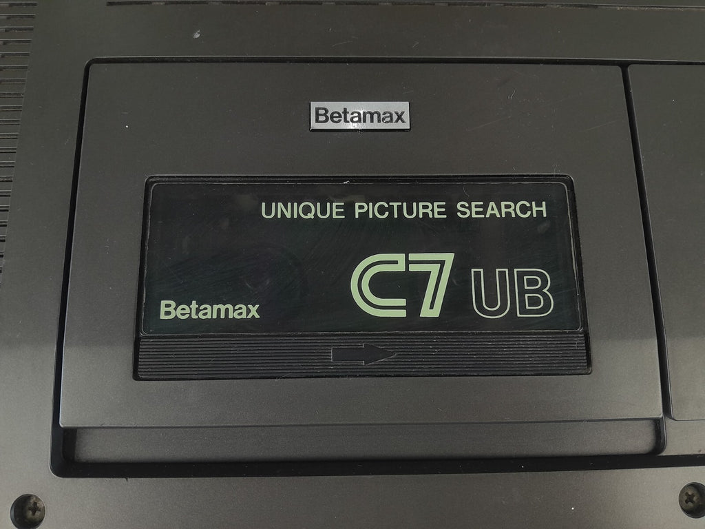 SONY SL C7 UB BETAMAX VIDEO CASSETTE RECORDER #002