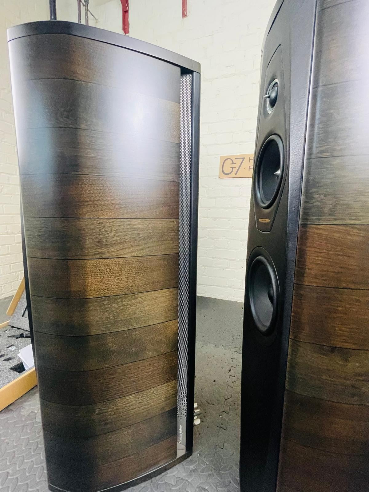 SONUS FABER OLYMPICA II FLOOR STANDING SPEAKERS