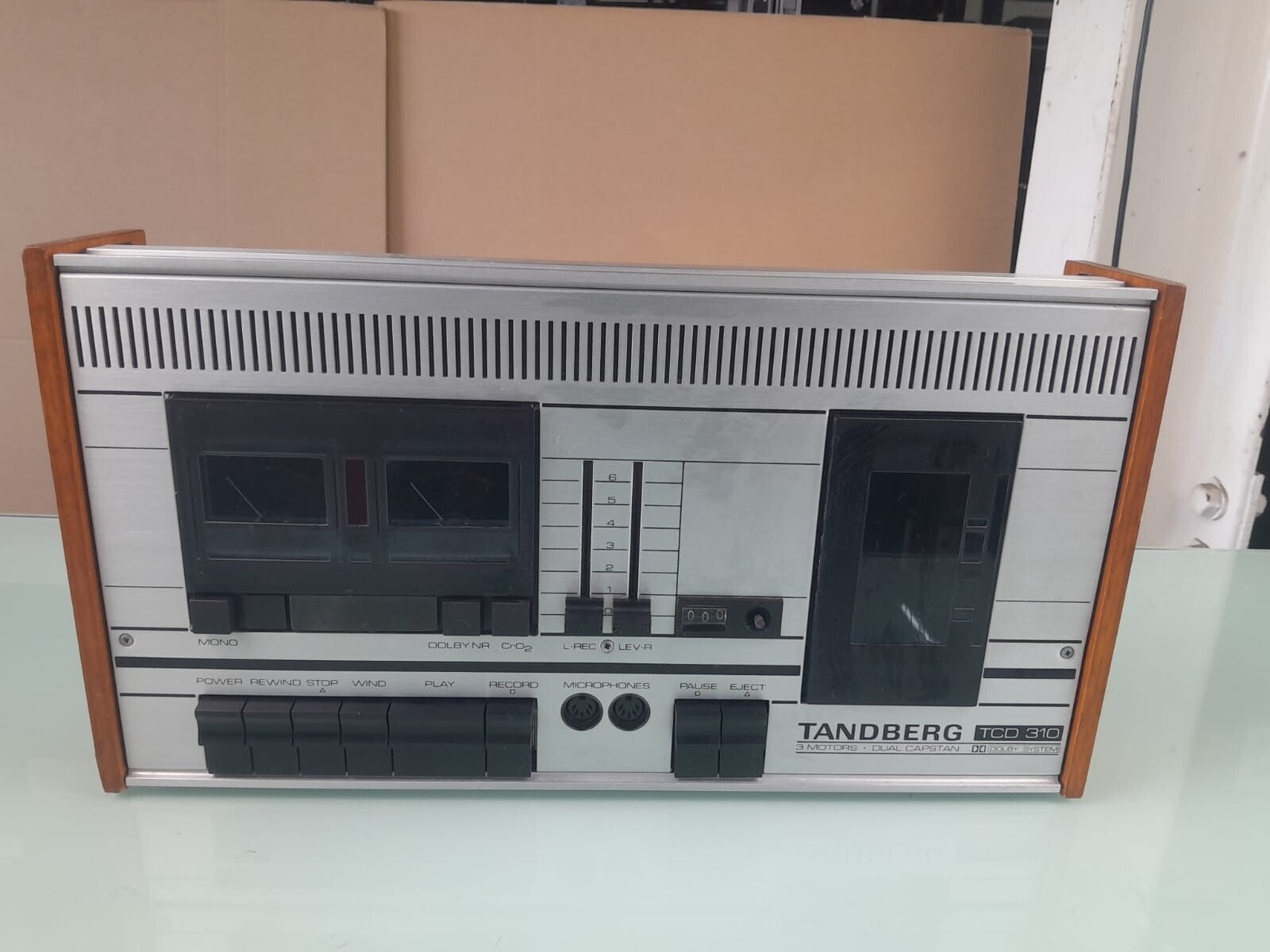 TANDBERG TCD 310 CASSETTE DECK