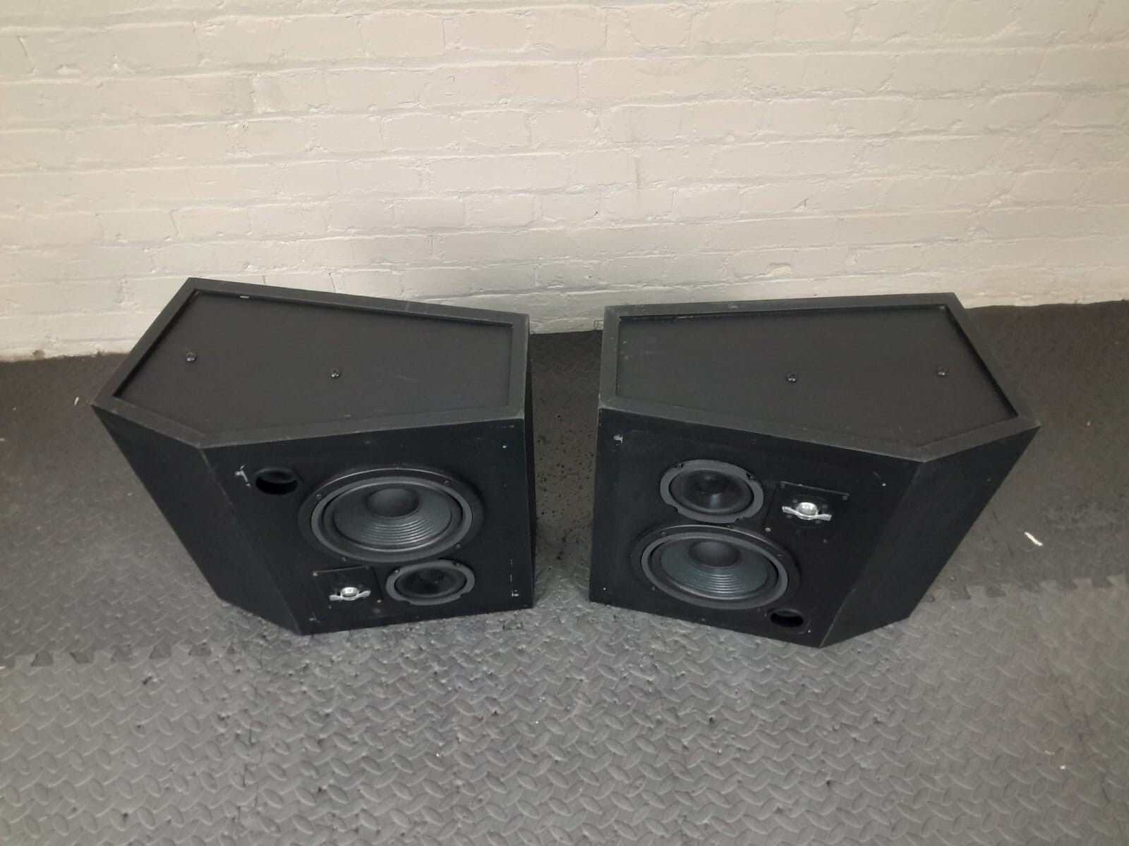 JBL 8330 SPEAKERS ODEAN CINEMA
