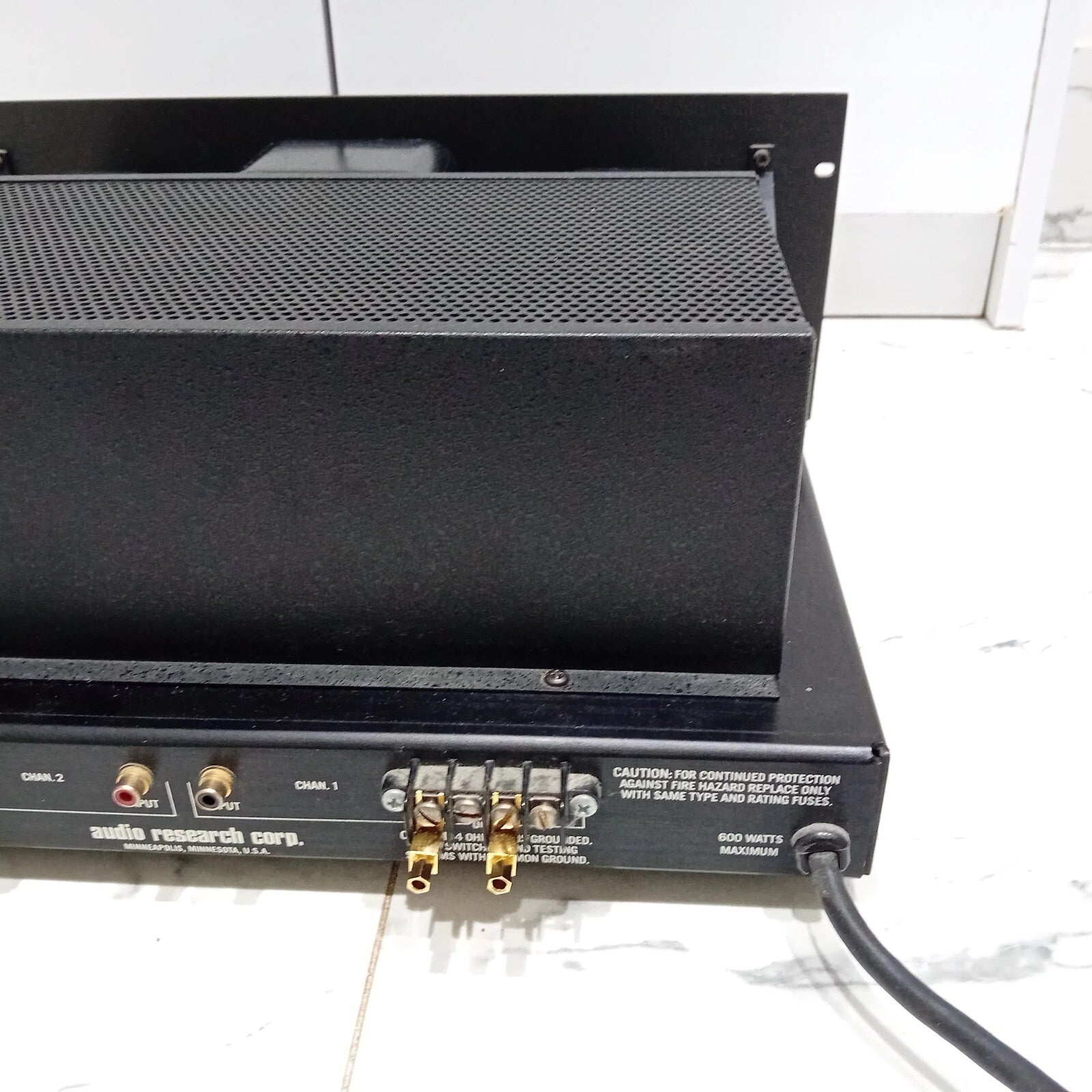 AUDIO RESEARCH MODEL D 70 TUBE VALVE VACUUM POWER AMPLIFIER