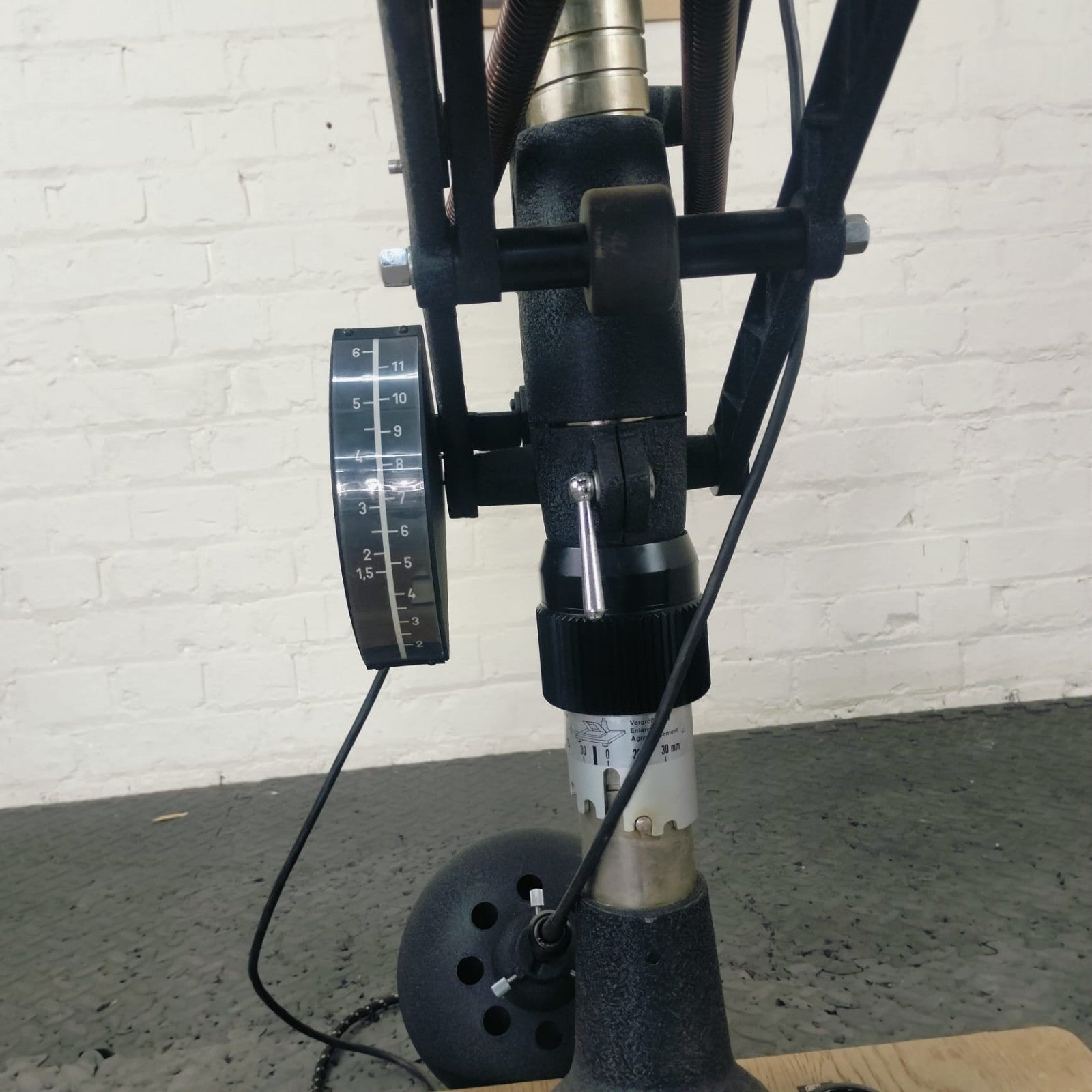 LEITZ FOCOMAT IIC DARKROOM ENLARGER LEICA PHOTOGRAPHY EQUIPMENT