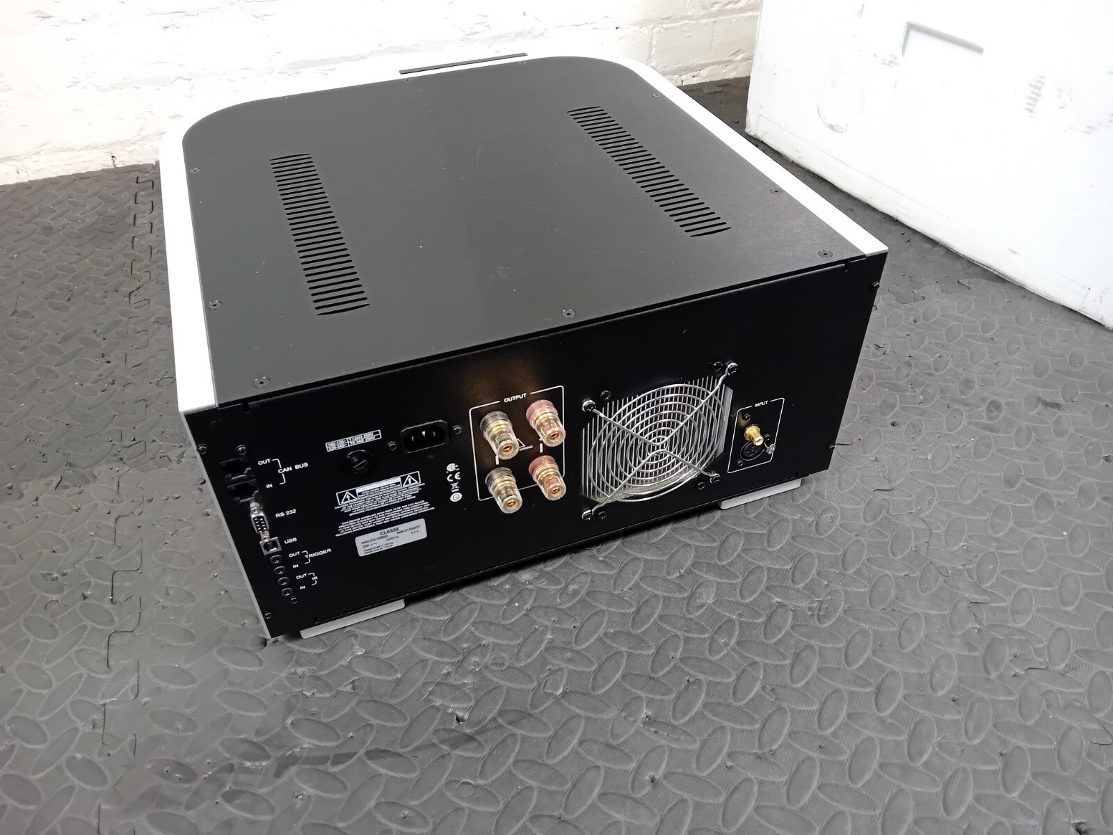 CLASSE CA M600 MONOBLOCK AMPLIFIER #02