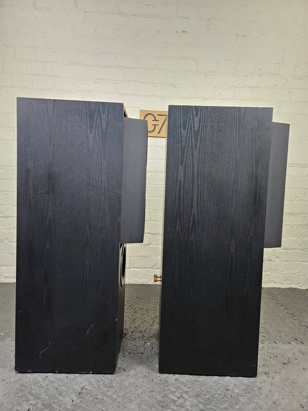KEF 104/2 REFERENCE SERIES FLOOR STANDING SPEAKERS
