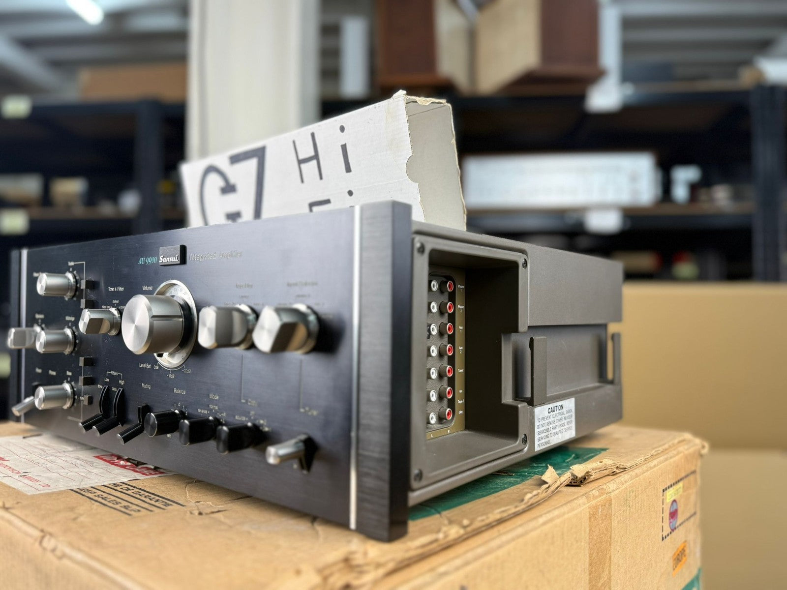 MINT SANSUI AU 9900 INTEGRATED AMPLIFIER