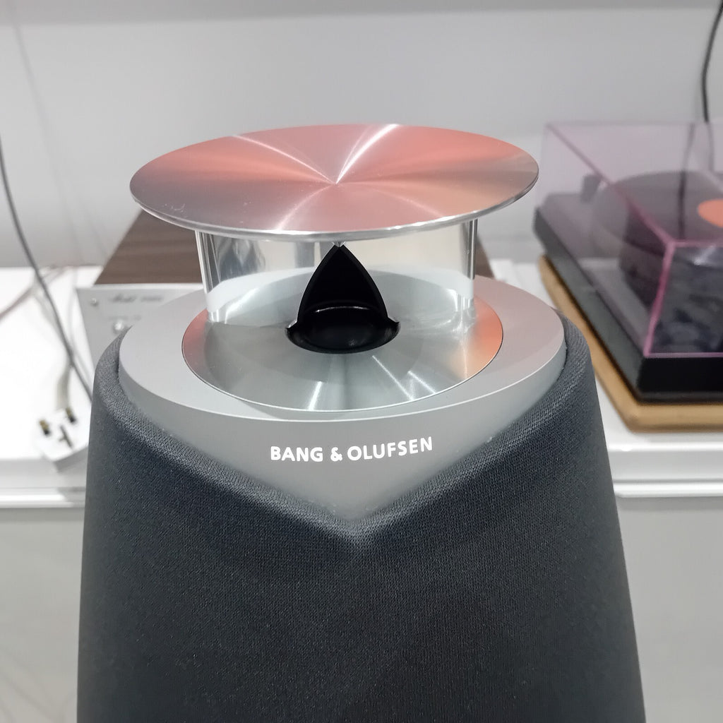 BANG & OLUFSEN BEOLAB 20 ACTIVE WIRELESS SPEAKERS