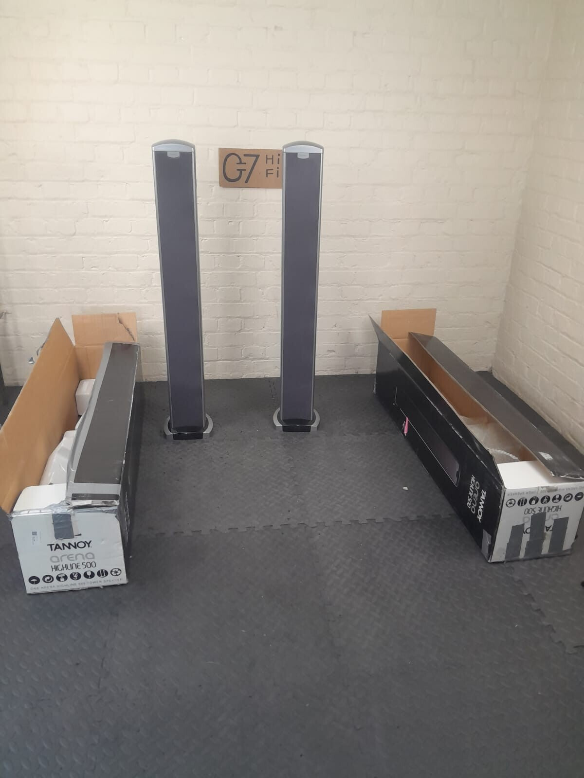 TANNOY ARENA HIGHLINE 500 TOWER SILVER FLOOR STANDING SPEAKERS