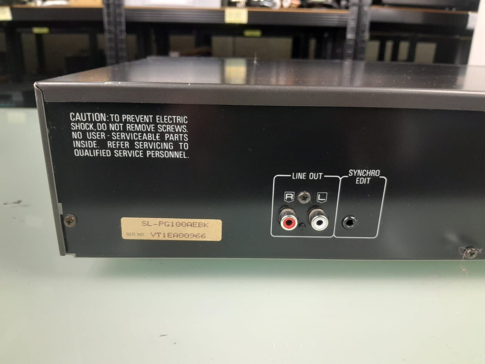 TECHNICS SL PG100A CD PLAYER