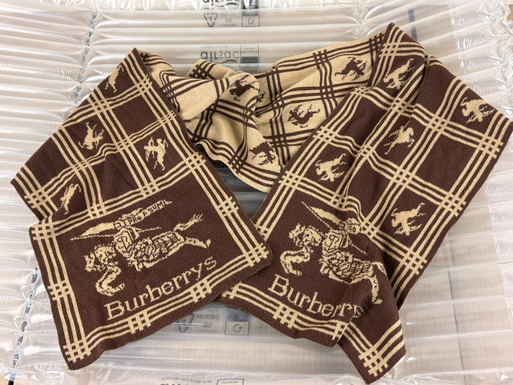 BURBERRYS SCARF