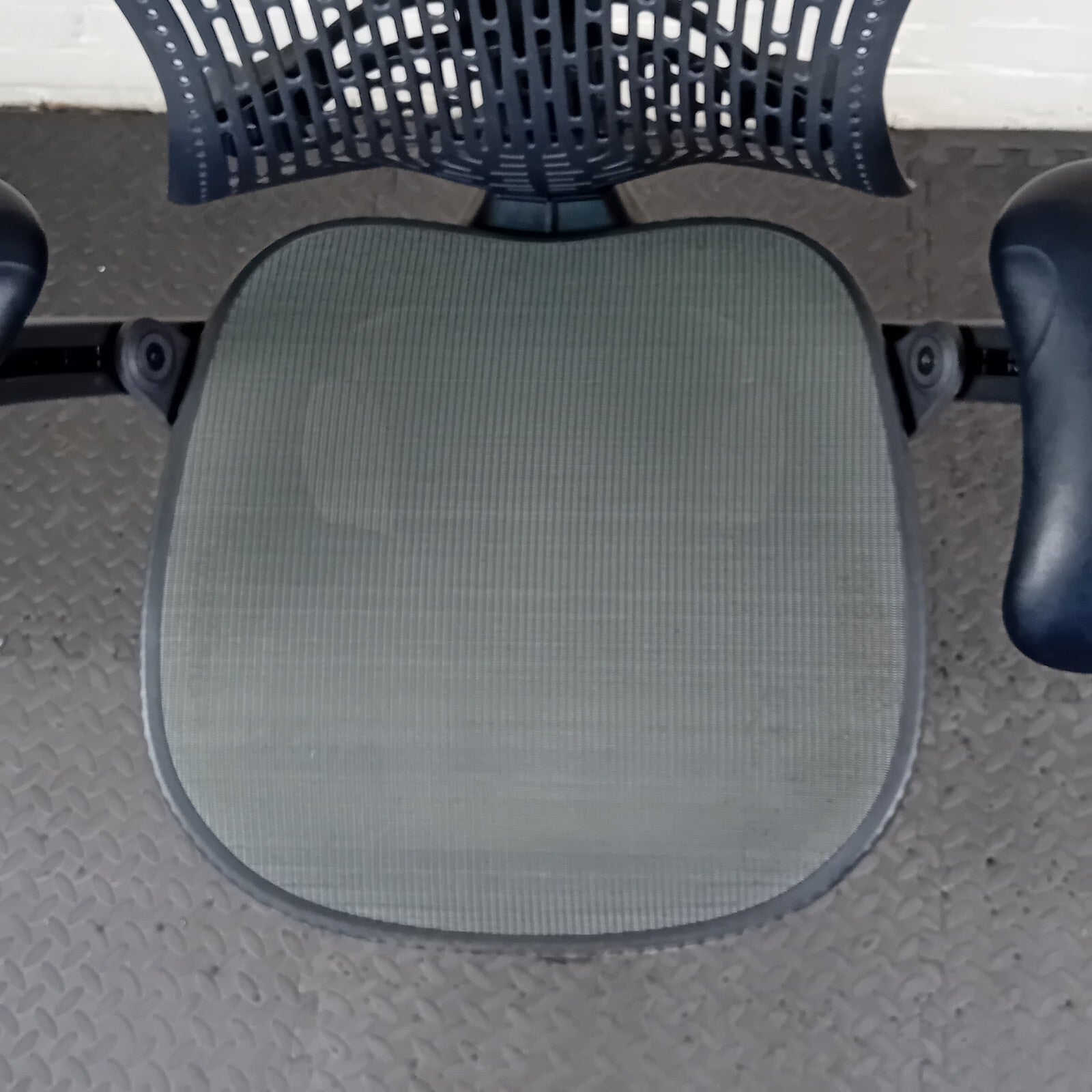 Herman Miller mira office boss Chair