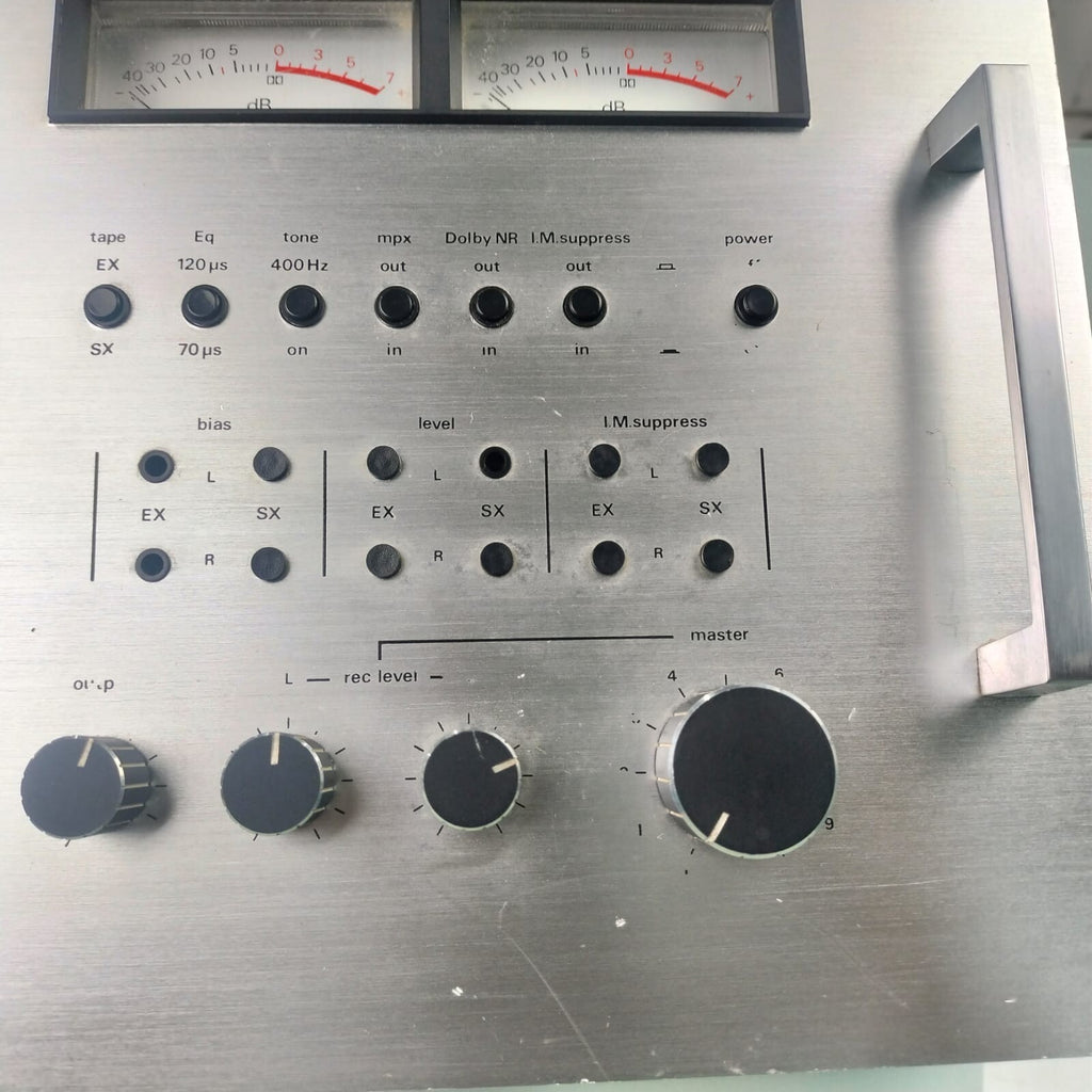 NAKAMICHI 600 2 HEAD CASSETTE CONSOLE DECK