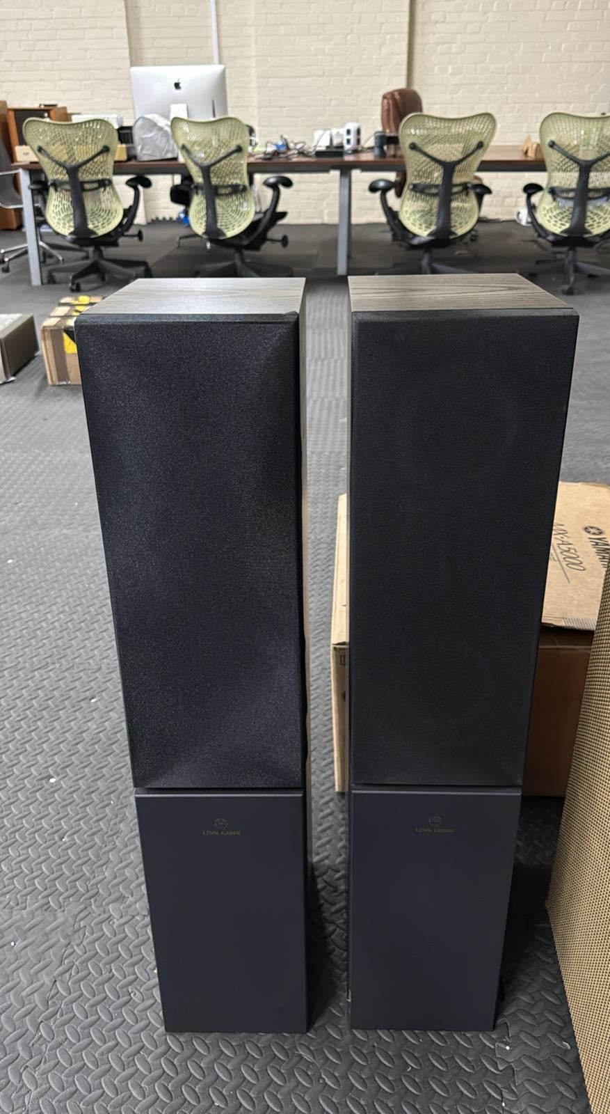 LINN KABER FLOOR STANDING SPEAKERS