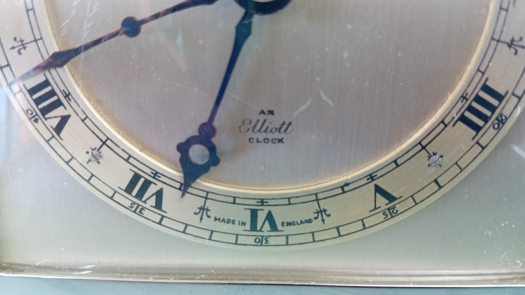 GARRARD & CO LTD AN ELLIOTT CLOCK MANTLE CLOCK