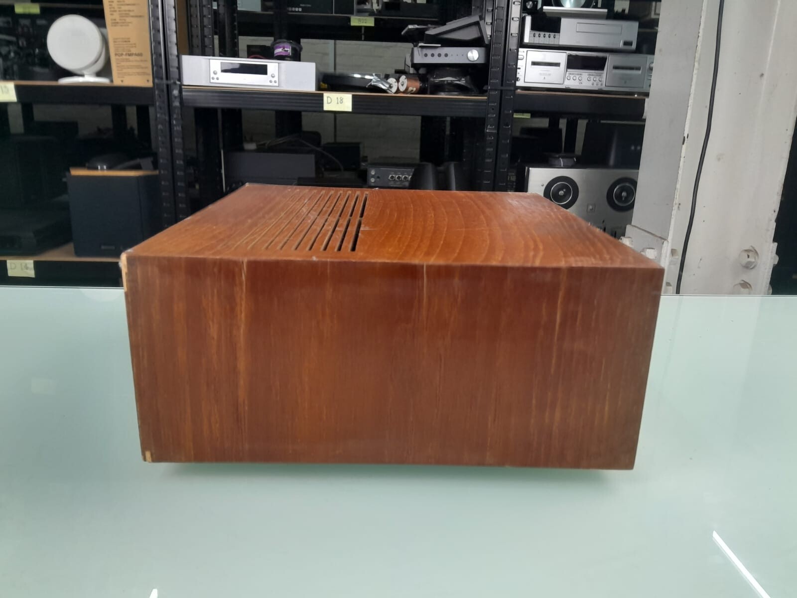 ARMSTRONG 521 STEREO AMPLIFIER